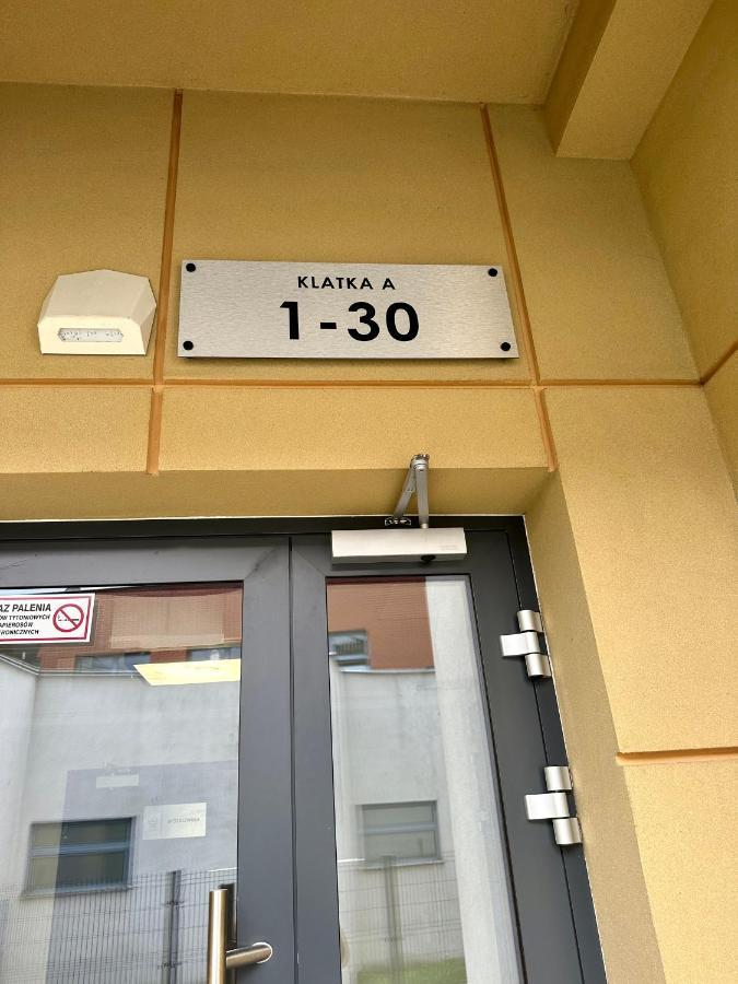 Sdh 4 Radzymin Comfortable Apartment Near Warsaw エクステリア 写真